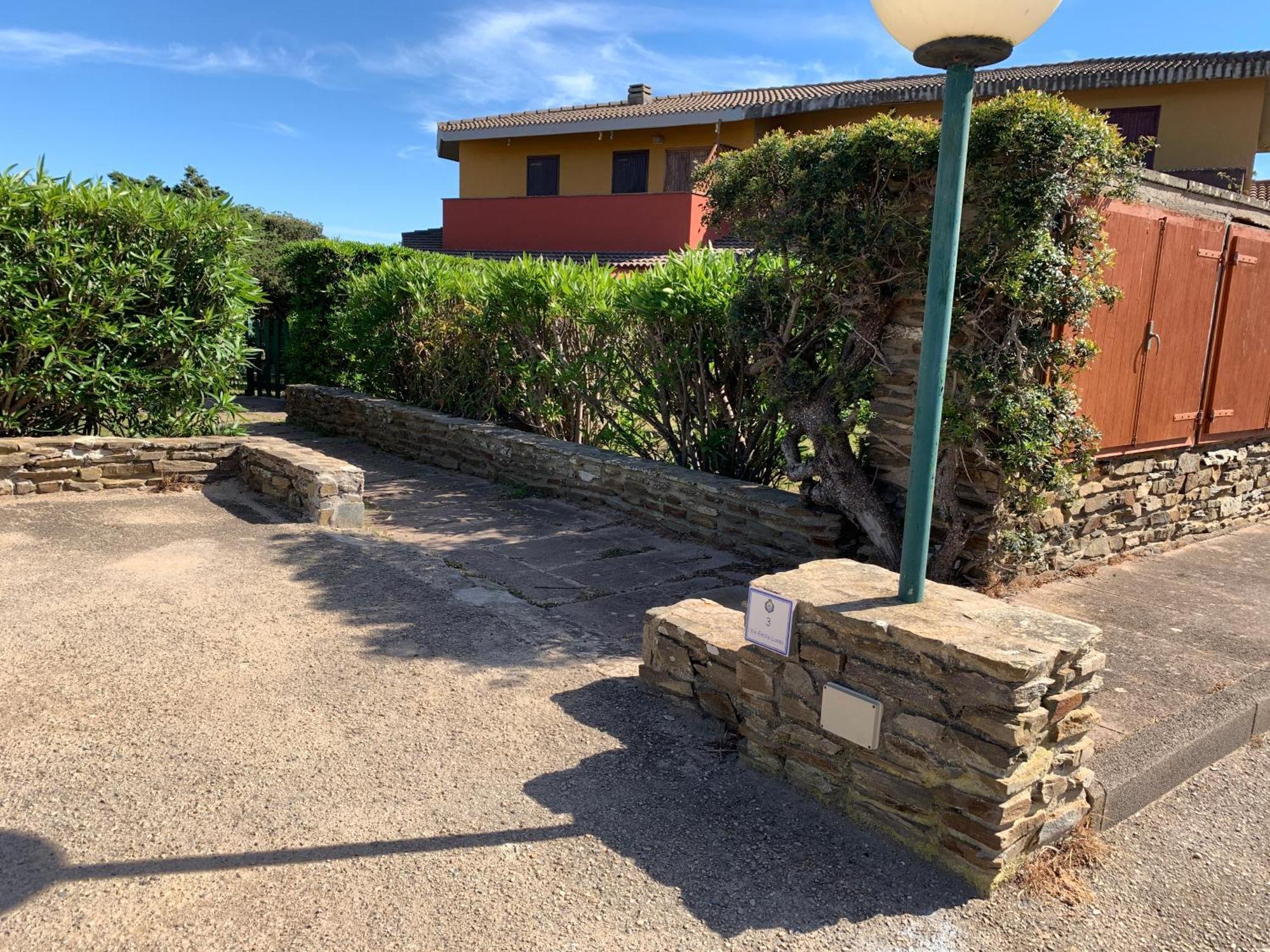 L' Elicriso, A Pochi Passi Dal Mare Con Giardino Privato - The Elicriso, A Few Meters From The Sea, With Private Garden Lejlighed Stintino Eksteriør billede